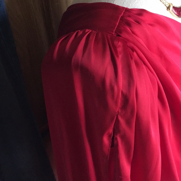 BISOU BISOU One Shoulder Peplum Blouse - Picture 2 of 3